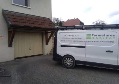 Porte basculante Hörmann en bois