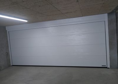 Porte de garage sectionnel double
